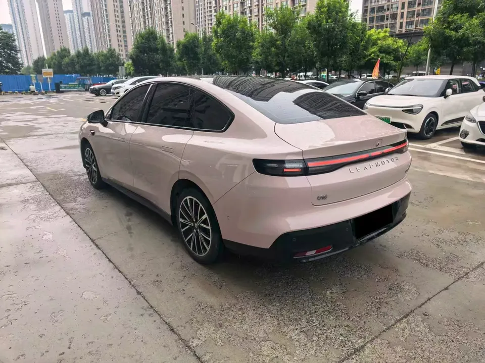 Leapmotor Leap running B01 650 LiDAR Edition 2025 — миниатюра 5