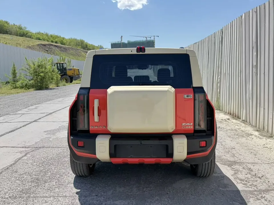 iCAR 03T 4WD long-range version 2024 — миниатюра 2