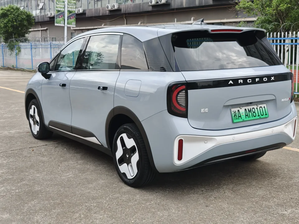 ARCFOX Extreme Fox Arctic Fox Koala S AIR Edition 2025 — миниатюра 4