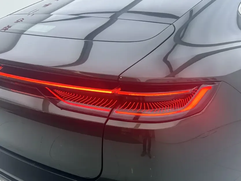 Geely Galaxy Star 8 PHEV 130km EM-P Starship Edition 2025 — миниатюра 3