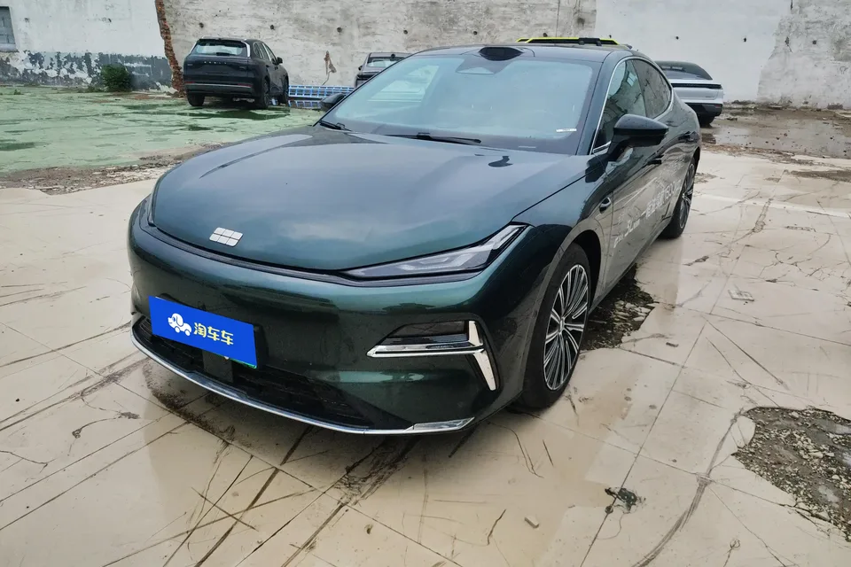 Geely Galaxy Star 8 PHEV 2025