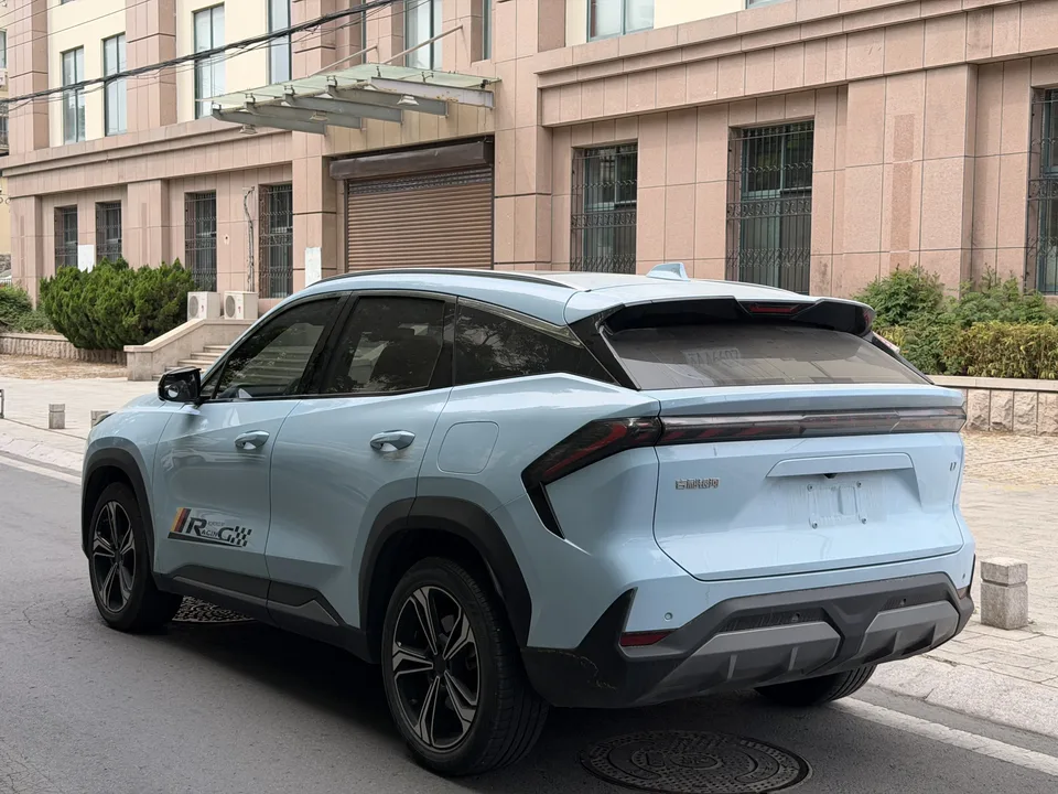 Geely Galaxy L7 1.5T DHT 115km MAX 2023 — миниатюра 4