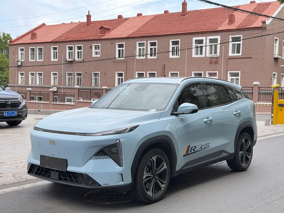 Geely Galaxy L7 2023