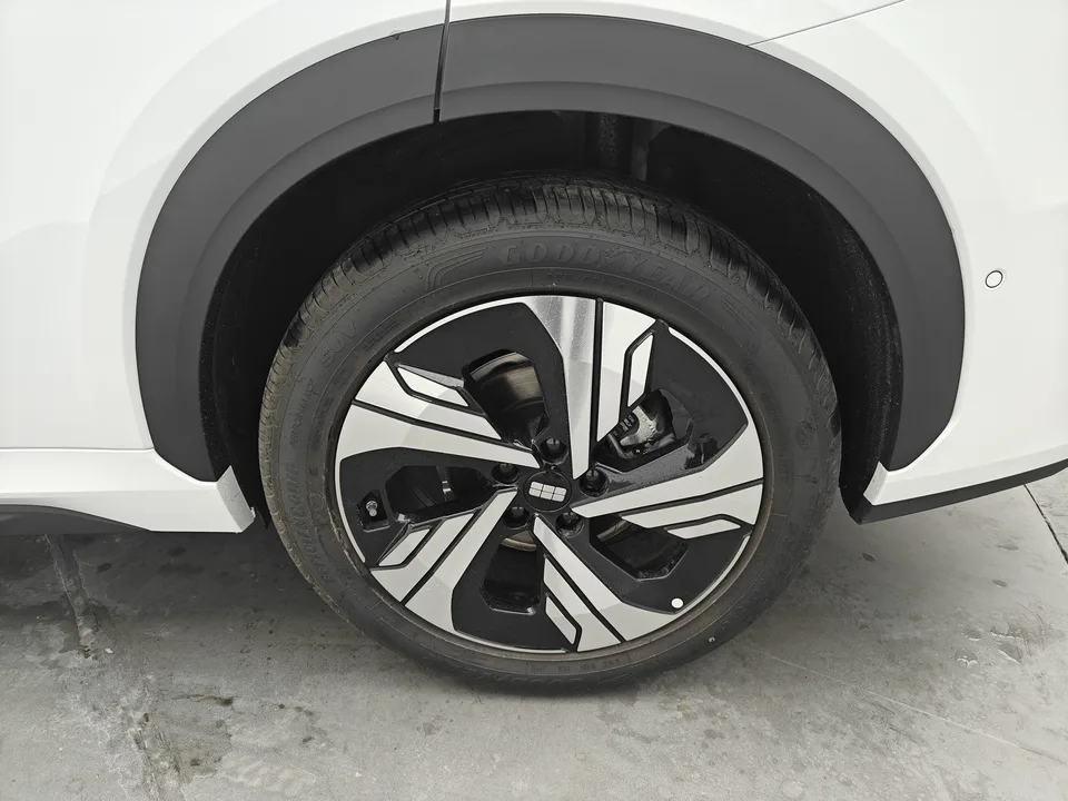 Geely Galaxy E5 2024