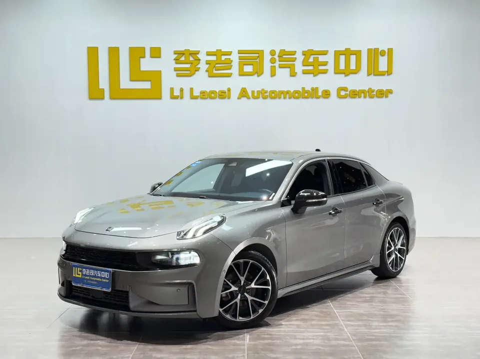 Lynk & Co 03 2022