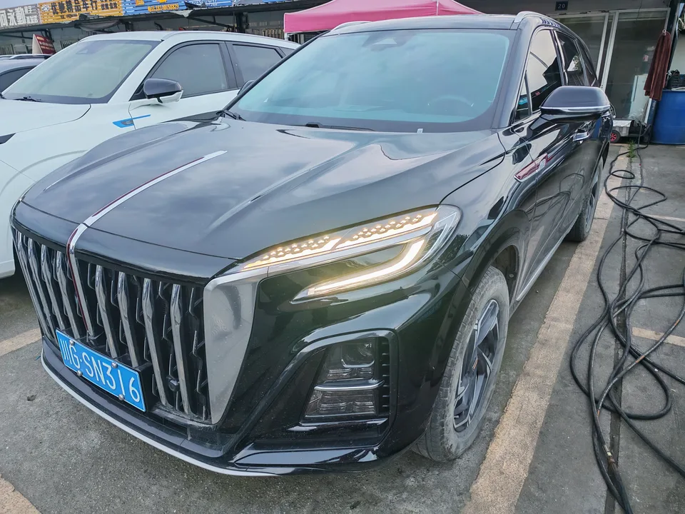 Hongqi HS3 2024