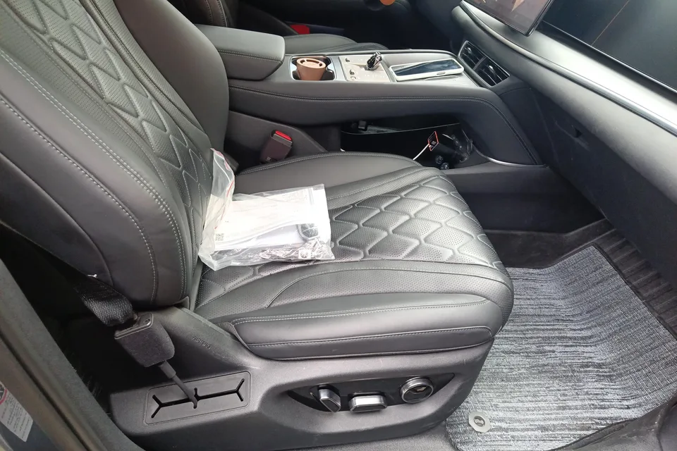 BYD Sea Lion 07 EV 610 Intelligent Navigation Edition 2025 — миниатюра 2