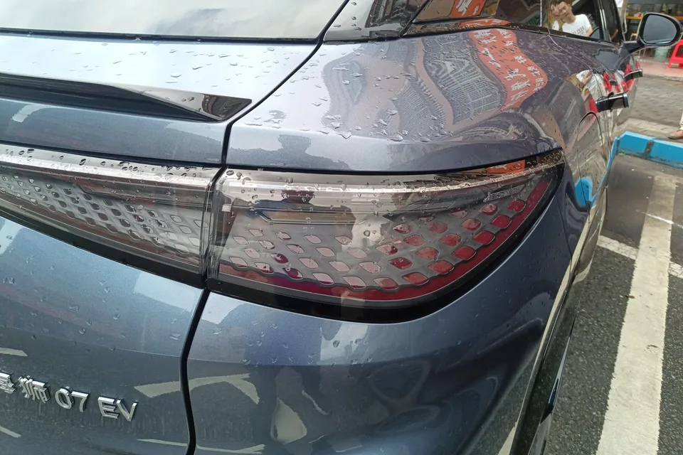 BYD Sea Lion 07 EV 610 Intelligent Navigation Edition 2025 — миниатюра 4