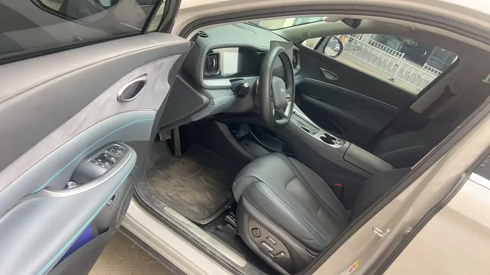 BYD Sea Lion 07DM DM-i 150KM Pilot+ Edition 2025 — миниатюра 5