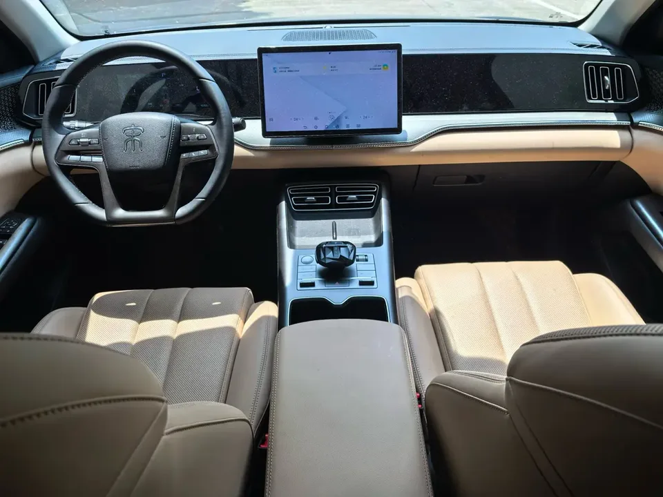 BYD Song Pro DM Song Pro DM Second Generation Intelligent Driving Edition DM-i 75KM Leading Edition 2025 — thumbnail 4
