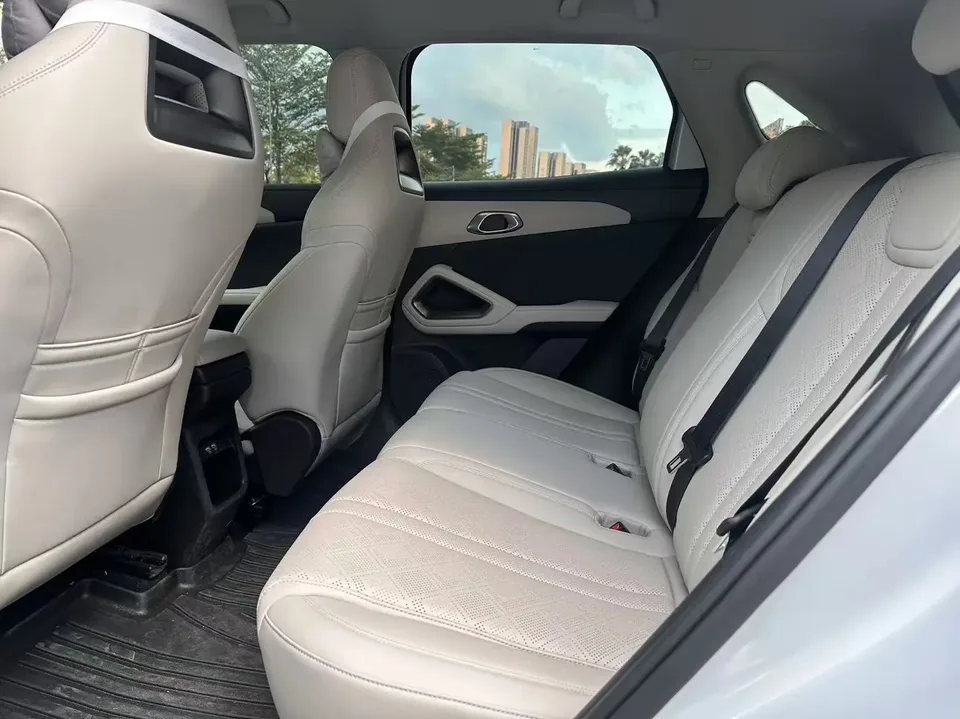 BYD Yuan Up 401KM Vitality 2024 — миниатюра 3