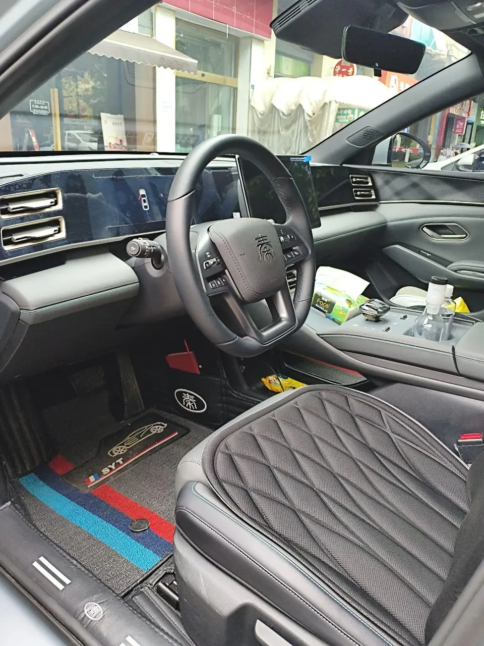 BYD Qin L DM Qin L DM Intelligent Driving Edition DM-i 80KM Leading Edition 2025 — миниатюра 5