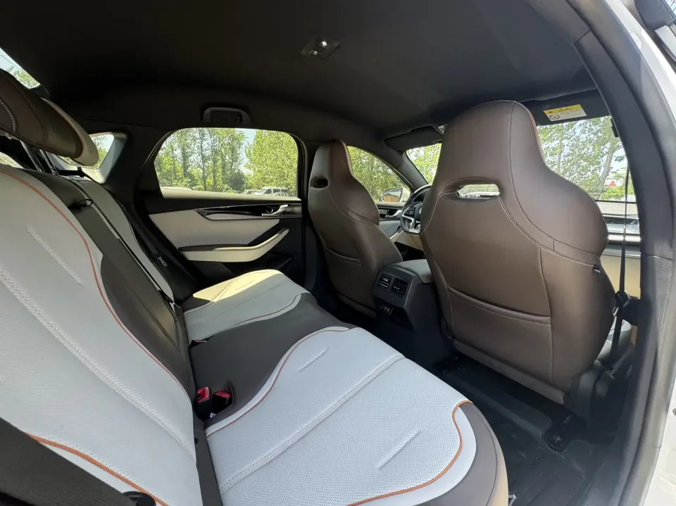 BYD Qin PLUS EV Qin PLUS EV Honor Edition 420KM Leading Model 2024 — thumbnail 4