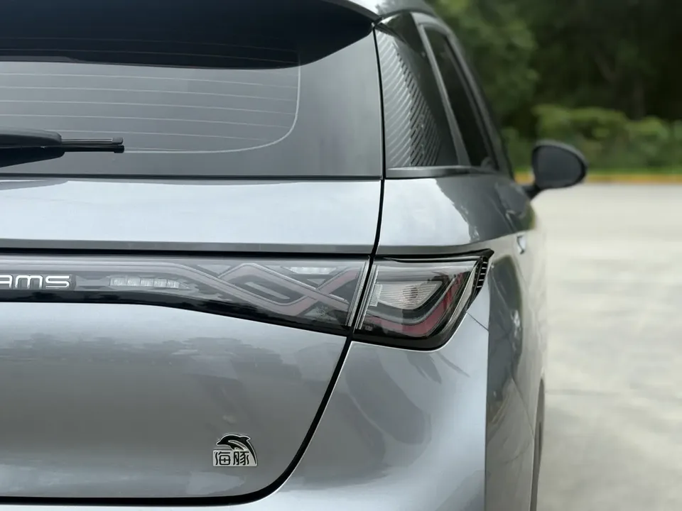 BYD Dolphin Dolphin Honor Edition 420km Free Edition 2024 — thumbnail 3