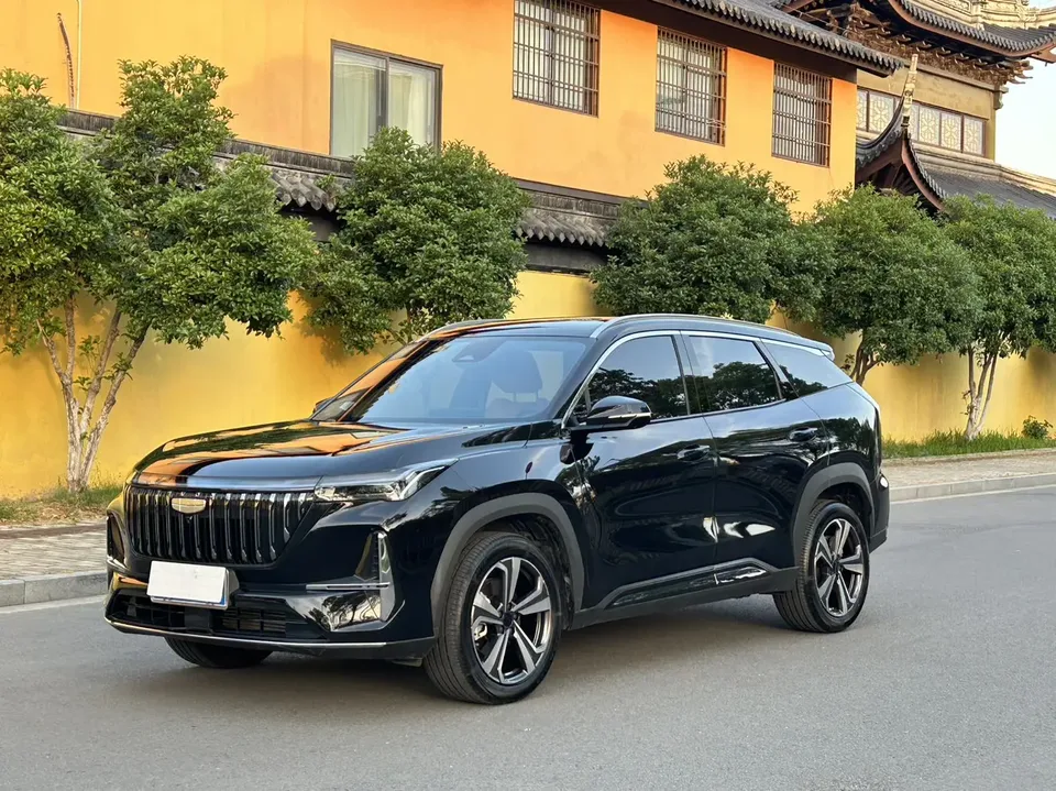 Geely Atlas L 2025