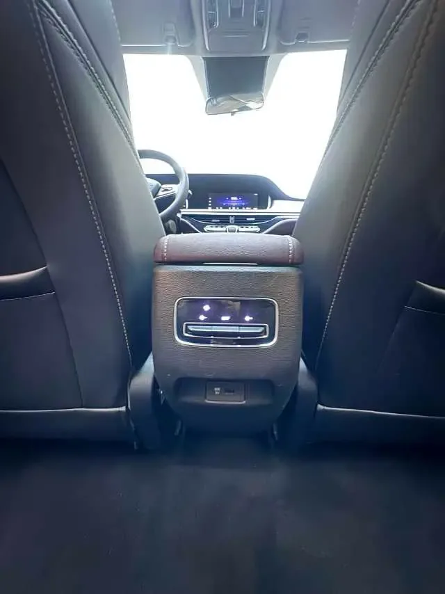 GAC Trumpchi M6 Trumpchi M6 Pro 270T Automatic Deluxe Edition 2022 — thumbnail 3