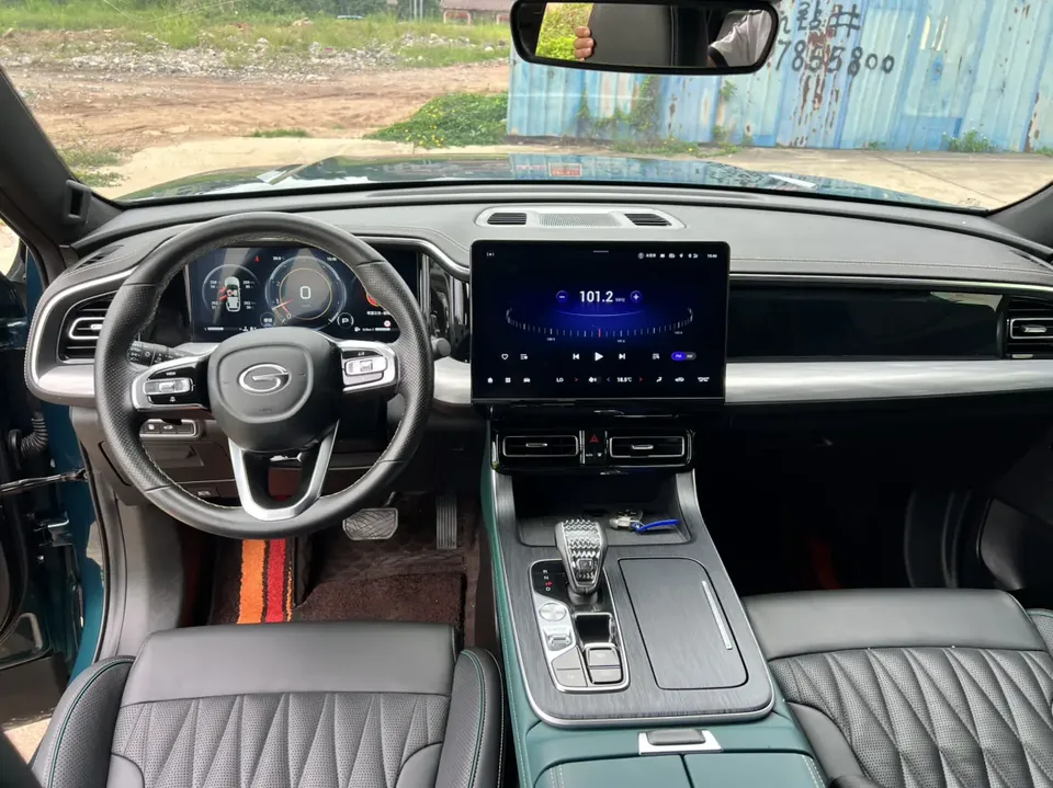 GAC Trumpchi GS8 390T two-wheel drive luxury intelligent connected vertical engine version 2022 — миниатюра 5