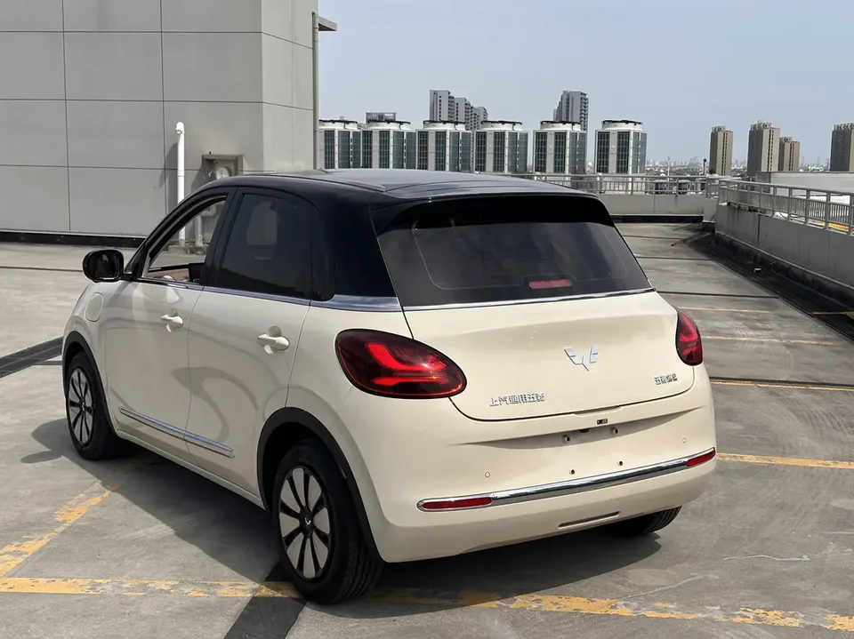 Wuling Bingo Bingo 410KM Lingxi Premium Edition 2025 — thumbnail 2