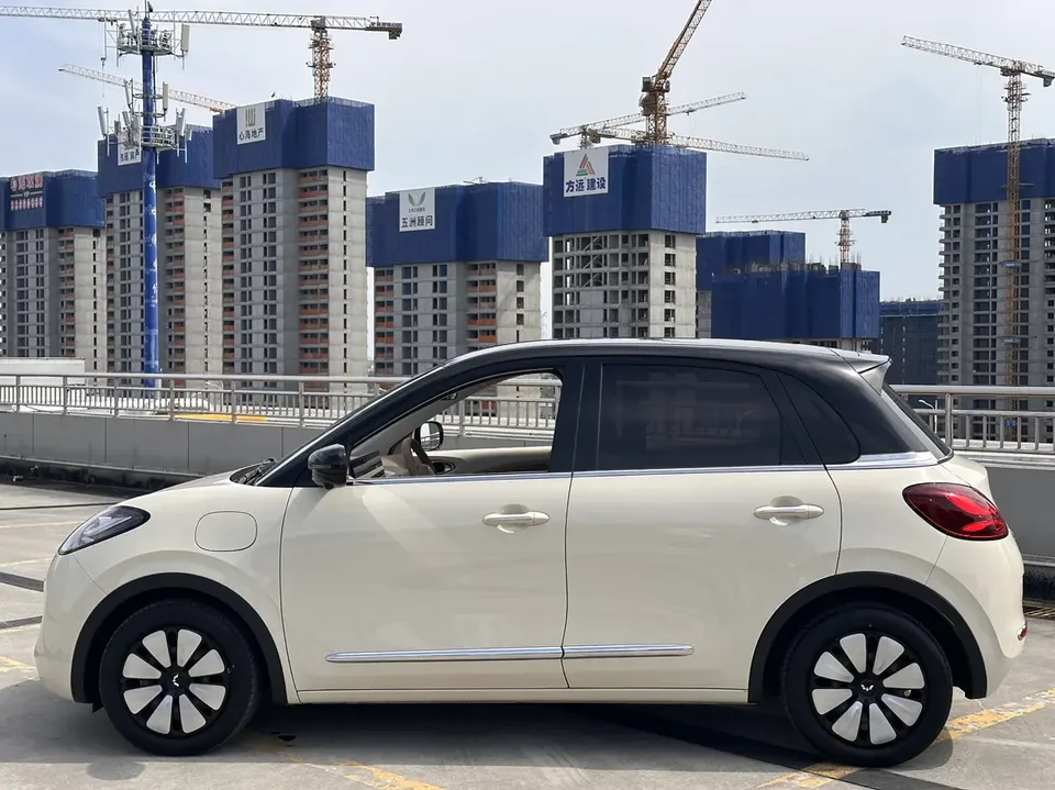 Wuling Bingo Bingo 410KM Lingxi Premium Edition 2025 — thumbnail 4