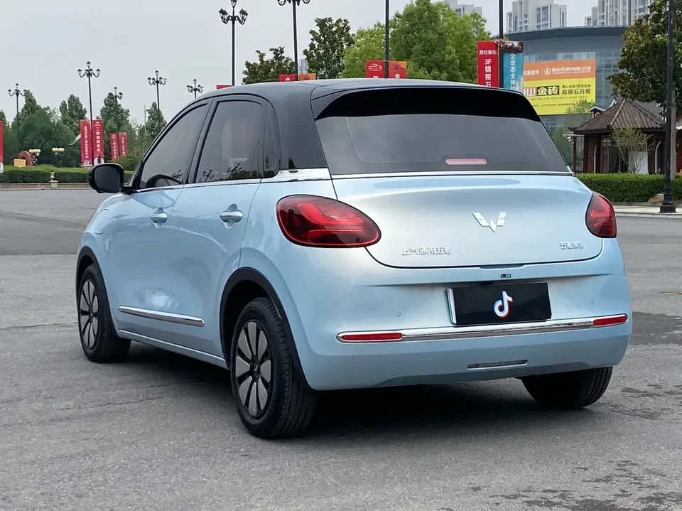 Wuling Bingo Wuling Bingo 410KM Lingxi Premium Edition 2025 — thumbnail 2
