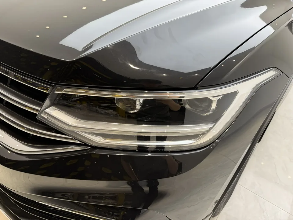 Volkswagen Tiguan L Tiguan L 2022 330TSI Automatic 2WD R-Line Enjoy Edition 2022 — миниатюра 4