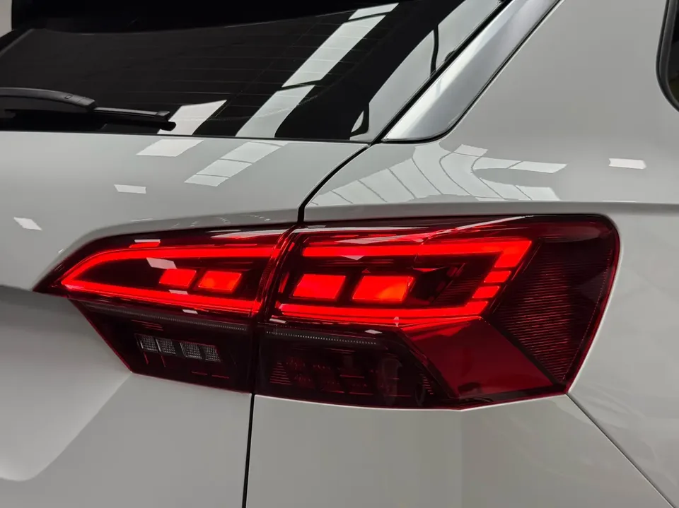 Volkswagen Tayron Tanyue 2022 280TSI 2WD Luxury Smart Edition 2022 — миниатюра 3