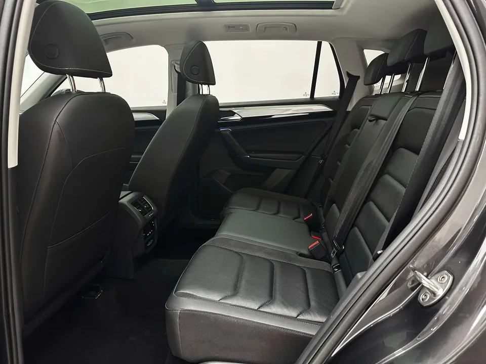 Volkswagen Tayron Tanyue 2022 280TSI 2WD Luxury Smart Edition 2022 — миниатюра 5