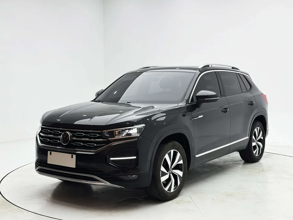 Volkswagen Tayron Tanyue 2022 280TSI 2WD Luxury Smart Edition 2022 — фото 1, купить с доставкой в Москву