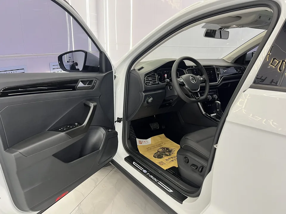 Volkswagen T-Roc T-Roc Tange 280TSI DSG two-wheel drive comfort PLUS 2023 — thumbnail 5