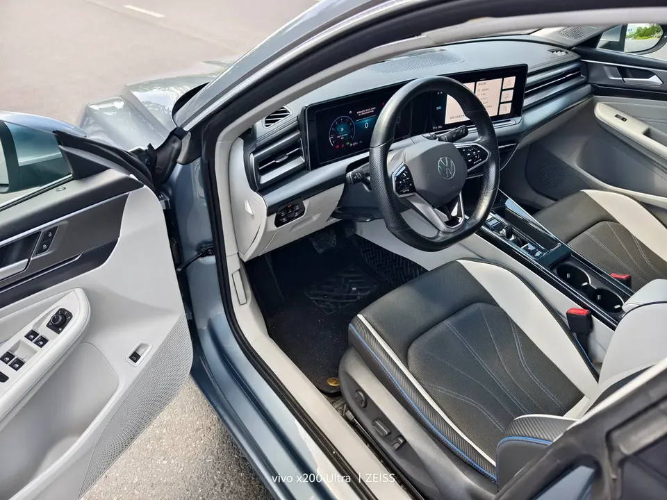 Volkswagen Lamando Lingdu Lingdu Lingdu L 280TSI DSG Cool Edition 2022 — thumbnail 5