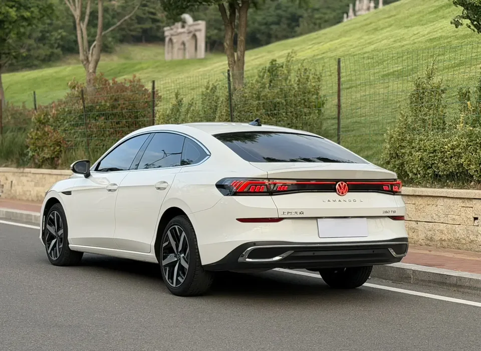 Volkswagen Lamando Lingdu Lingdu L 280TSI DSG Cool Edition 2023 — миниатюра 4