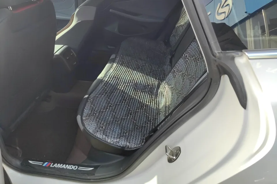 Volkswagen Lamando Lingdu Lingdu Lingdu L 280TSI DSG Cool Edition 2023 — thumbnail 5