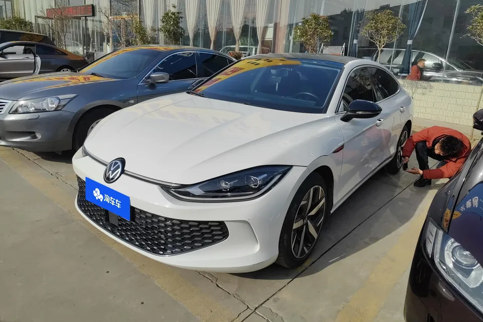 Volkswagen Lamando Lingdu Lingdu Lingdu L 280TSI DSG Cool Edition 2023 — photo 1, buy with delivery to Moscow