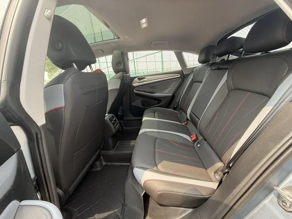 Volkswagen Lamando Lingdu Lingdu L 280TSI DSG Cool Edition 2023 — миниатюра 4