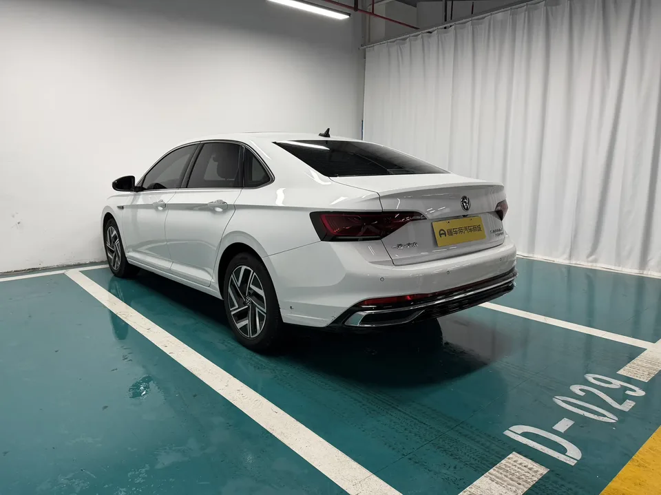 Volkswagen Sagitar 2023 Sagitar 280TSI DSG Beyond Edition Plus 2022 — миниатюра 2
