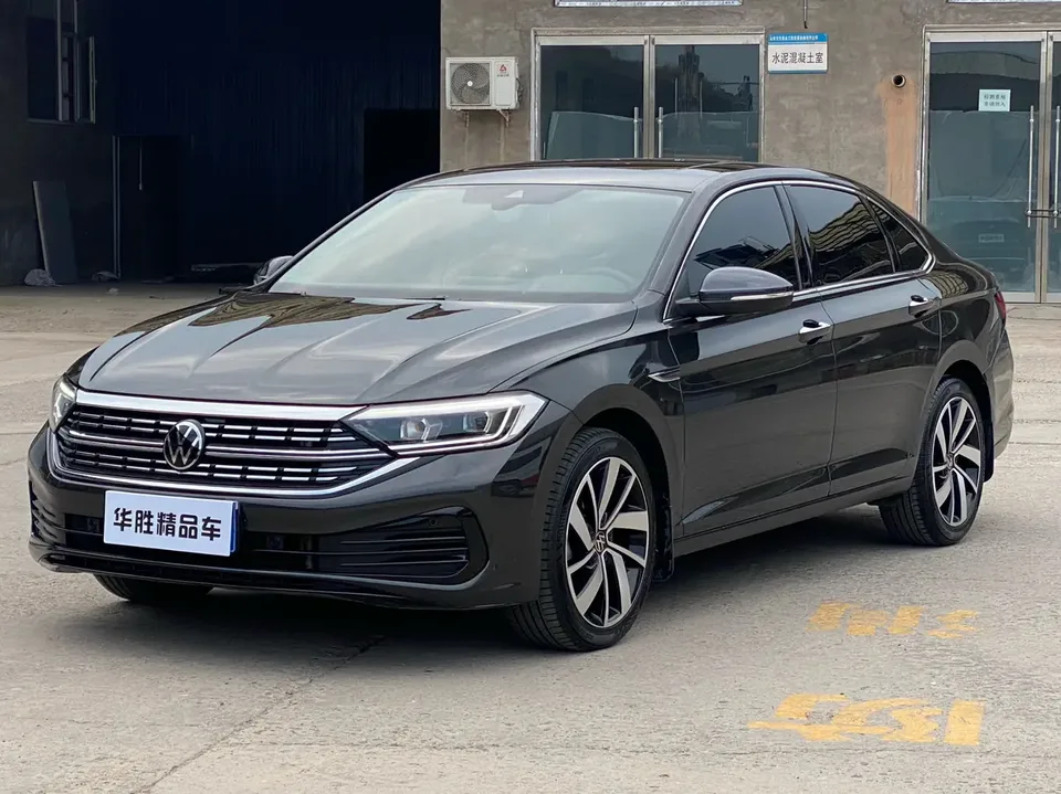 Volkswagen Sagitar 2024