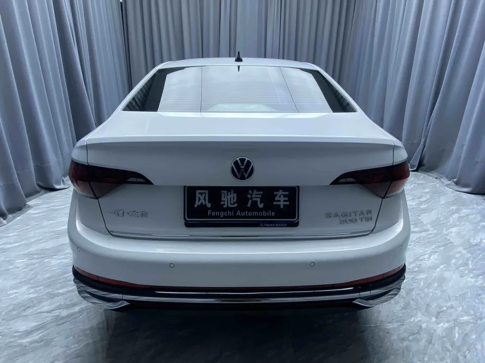 Volkswagen Sagitar 2023 Sagitar 300TSI DSG Excellence Edition 2022 — миниатюра 2
