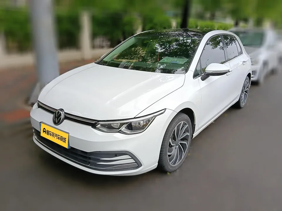 Volkswagen Golf 2022