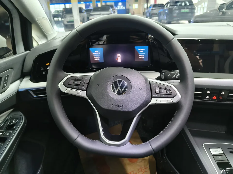 Volkswagen Golf Golf 2023 280TSI DSG Pro 2023 — миниатюра 4