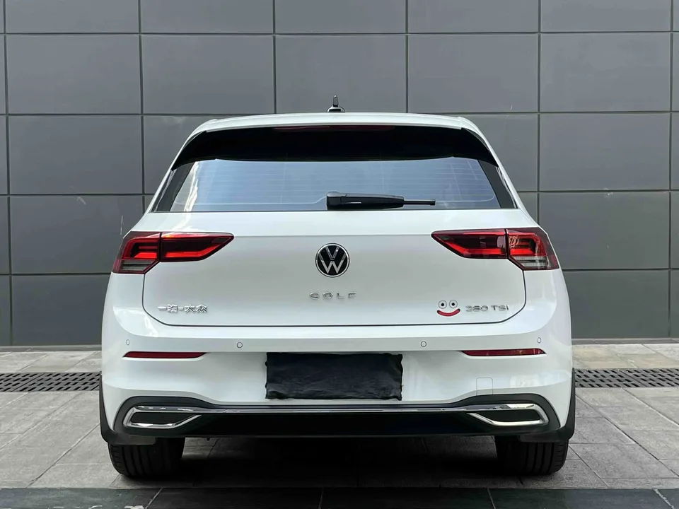 Volkswagen Golf Golf Golf 2023 280TSI DSG Pro 2023 — thumbnail 2