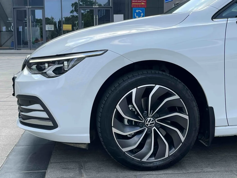 Volkswagen Golf Golf Golf 2023 280TSI DSG Pro 2023 — thumbnail 3