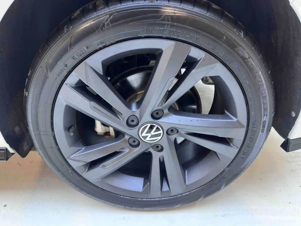 Volkswagen Golf Golf 2021 280TSI DSG R-Line 2022 — миниатюра 2