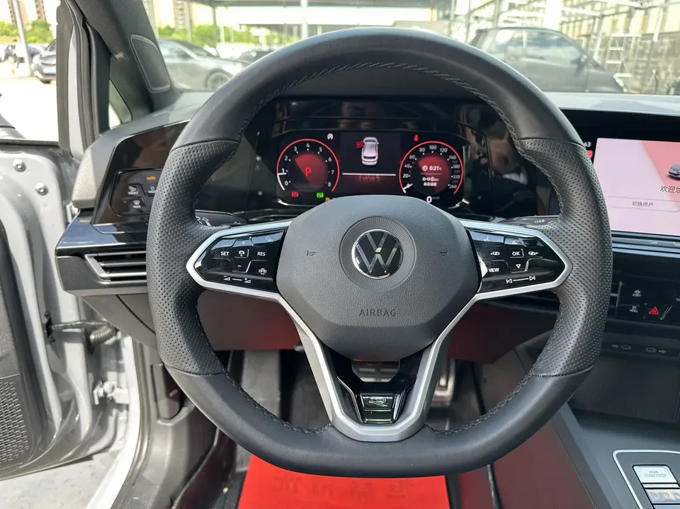 Volkswagen Golf Golf 2021 280TSI DSG R-Line 2022 — миниатюра 3