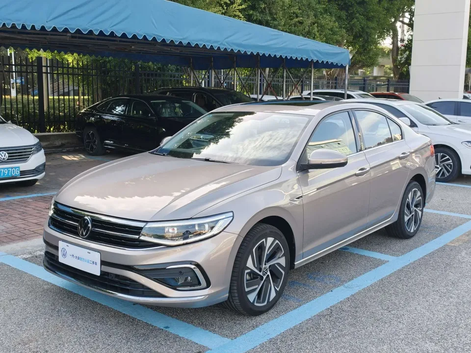 Volkswagen Bora 2024
