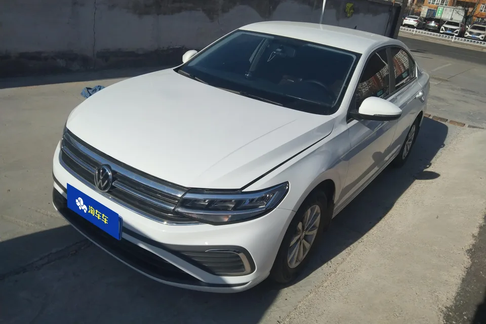 Volkswagen Bora 2023