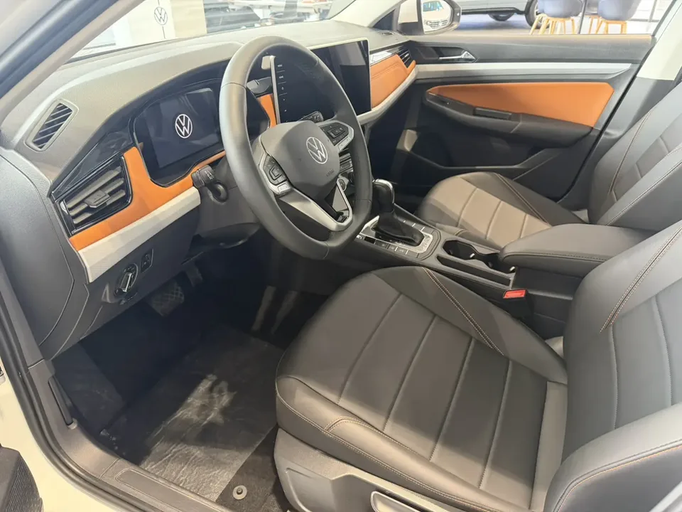 Volkswagen Bora Bora 2026 Volkswagen Bora 200TSI DSG Joyful Navigation Edition 2026 — thumbnail 4