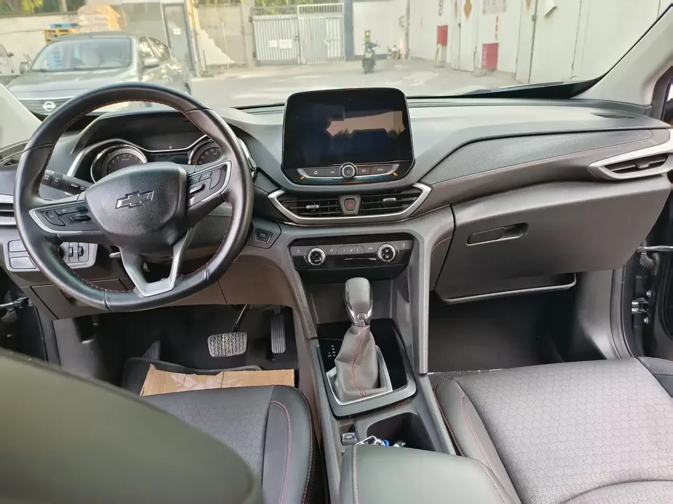 Chevrolet Volando light hybrid Redline 530T indulgent version (5+2 models) 2023 — миниатюра 3