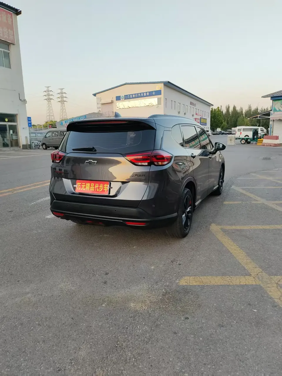 Chevrolet Volando light hybrid Redline 530T indulgent version (5+2 models) 2023 — миниатюра 2