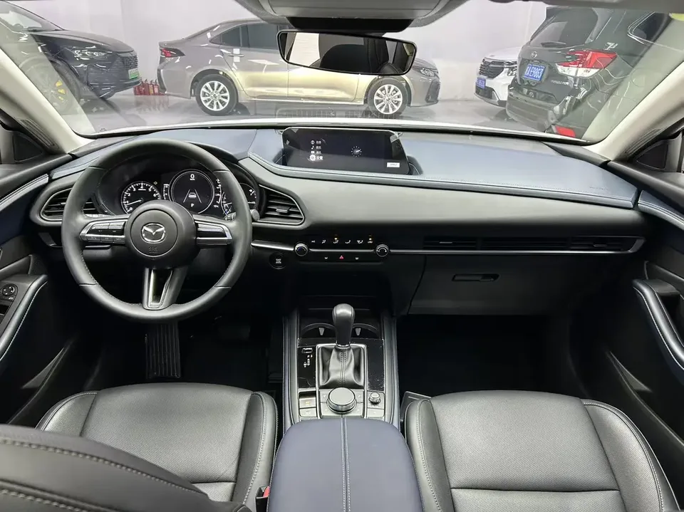 Mazda CX-30 2.0L Automatic Quality Edition 2022 — миниатюра 3