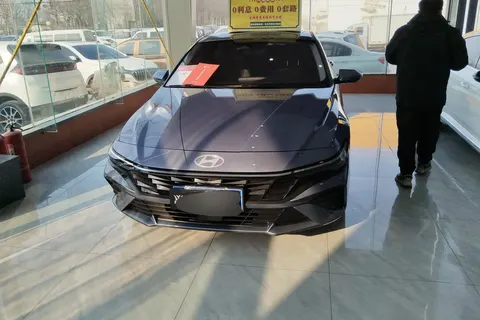 Hyundai Elantra 2025 buy in Moscow